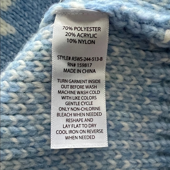 NWT Altar’d State thick blue& white crew neck sweater - Picture 7 of 7